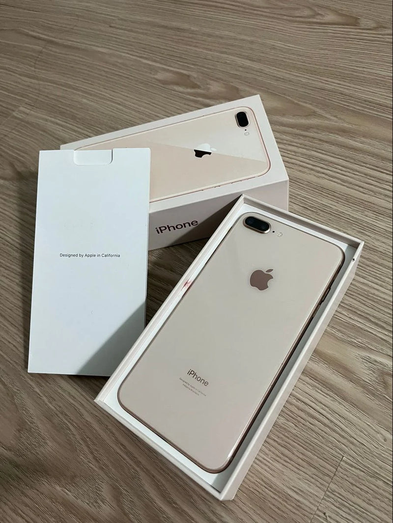 iPhone 8 PLUS